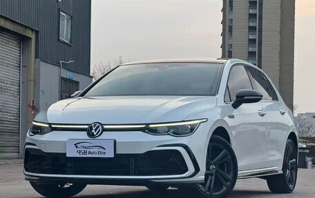 Volkswagen Golf VIII, 2022 год, 2 033 123 рублей, 1 фотография