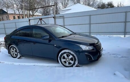 Chevrolet Cruze II, 2013 год, 665 000 рублей, 1 фотография