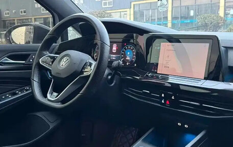 Volkswagen Golf VIII, 2022 год, 2 033 123 рублей, 8 фотография