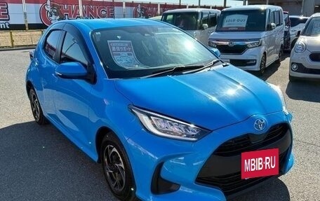 Toyota Yaris, 2021 год, 770 000 рублей, 3 фотография