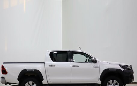Toyota Hilux VIII, 2019 год, 3 475 000 рублей, 3 фотография