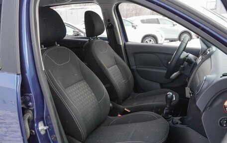 Renault Logan II, 2016 год, 849 000 рублей, 8 фотография