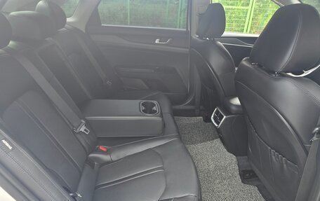 KIA K5, 2023 год, 2 100 000 рублей, 9 фотография