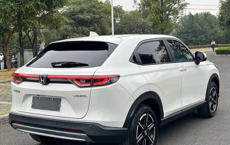 Honda Vezel, 2025 год, 2 100 012 рублей, 7 фотография
