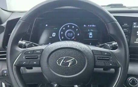 Hyundai Elantra, 2023 год, 1 682 000 рублей, 12 фотография