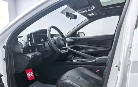 Hyundai Elantra, 2023 год, 1 682 000 рублей, 10 фотография