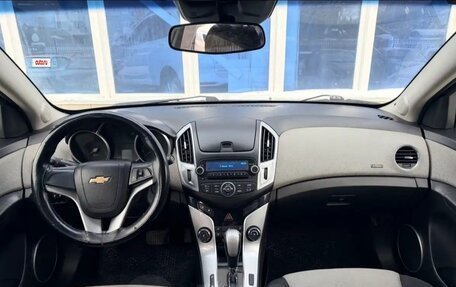 Chevrolet Cruze II, 2013 год, 665 000 рублей, 5 фотография