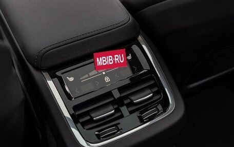 Volvo XC60 II, 2025 год, 9 100 000 рублей, 23 фотография