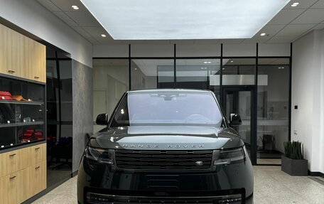 Land Rover Range Rover IV рестайлинг, 2023 год, 19 800 000 рублей, 3 фотография