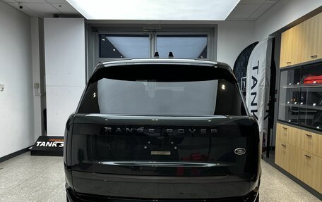 Land Rover Range Rover IV рестайлинг, 2023 год, 19 800 000 рублей, 6 фотография