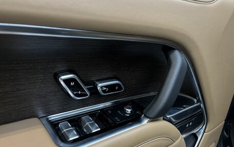 Land Rover Range Rover IV рестайлинг, 2023 год, 19 800 000 рублей, 13 фотография