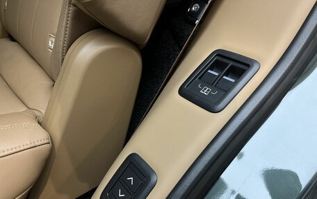 Land Rover Range Rover IV рестайлинг, 2023 год, 19 800 000 рублей, 20 фотография