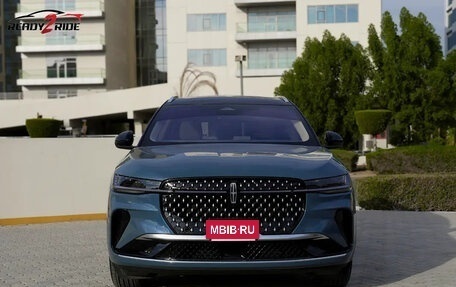 Lincoln Nautilus, 2025 год, 7 300 000 рублей, 3 фотография