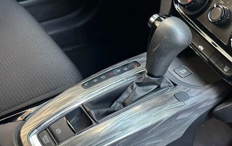 Honda Vezel, 2022 год, 1 800 230 рублей, 11 фотография