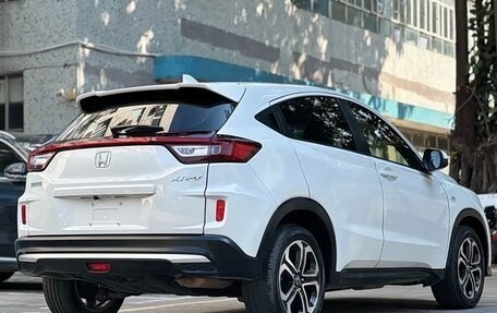 Honda Vezel, 2022 год, 1 800 230 рублей, 5 фотография