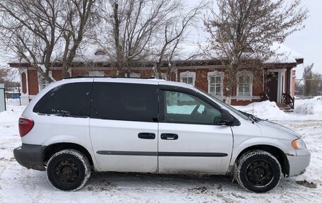 Dodge Caravan IV, 2001 год, 175 000 рублей, 1 фотография