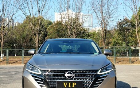 Nissan Altima VI (L34), 2022 год, 2 160 000 рублей, 2 фотография