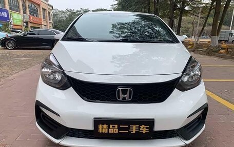Honda Fit, 2022 год, 1 080 000 рублей, 2 фотография