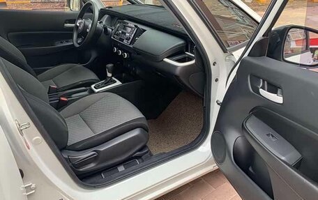 Honda Fit, 2022 год, 1 080 000 рублей, 11 фотография