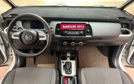 Honda Fit, 2022 год, 1 080 000 рублей, 9 фотография