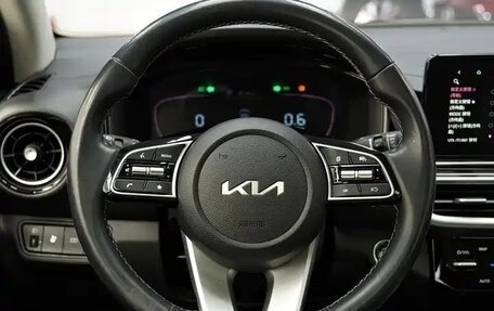 KIA K3, 2023 год, 1 750 000 рублей, 13 фотография