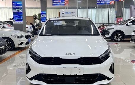KIA K3, 2024 год, 2 410 000 рублей, 2 фотография