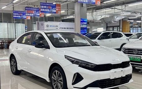 KIA K3, 2024 год, 2 410 000 рублей, 3 фотография