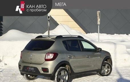 Renault Sandero II рестайлинг, 2020 год, 1 256 000 рублей, 2 фотография