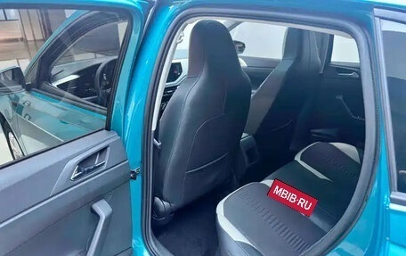 Volkswagen Polo, 2023 год, 1 420 000 рублей, 10 фотография