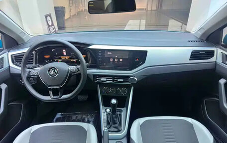 Volkswagen Polo, 2023 год, 1 420 000 рублей, 15 фотография