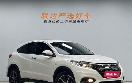 Honda Vezel, 2021 год, 1 900 230 рублей, 20 фотография