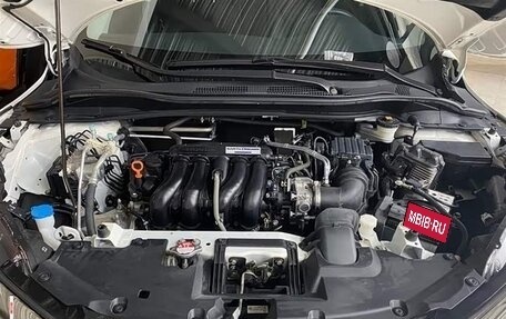 Honda Vezel, 2021 год, 1 900 230 рублей, 15 фотография