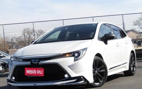 Toyota Corolla, 2022 год, 1 630 000 рублей, 2 фотография