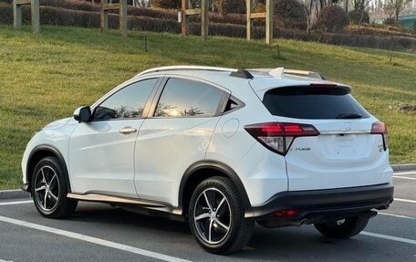 Honda Vezel, 2022 год, 1 650 007 рублей, 8 фотография