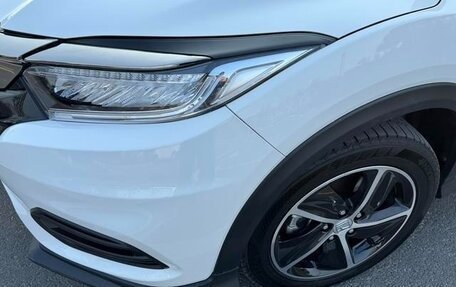 Honda Vezel, 2022 год, 1 650 007 рублей, 5 фотография