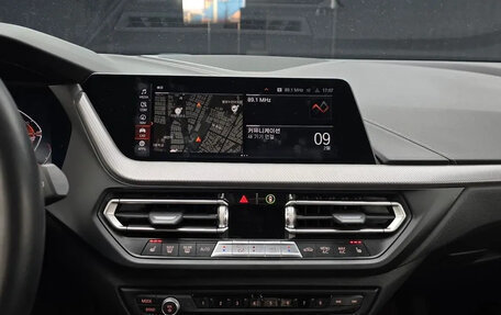 BMW 1 серия, 2021 год, 2 078 030 рублей, 8 фотография