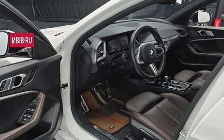 BMW 1 серия, 2021 год, 2 078 030 рублей, 13 фотография