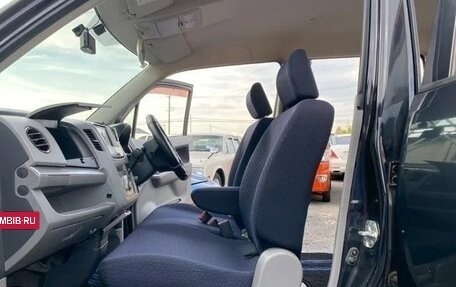 Mazda AZ-Wagon IV, 2011 год, 450 000 рублей, 22 фотография