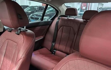 BMW 3 серия, 2022 год, 2 658 277 рублей, 11 фотография