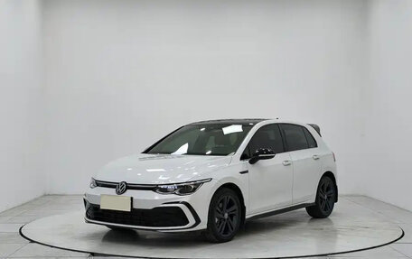 Volkswagen Golf VIII, 2022 год, 1 500 000 рублей, 1 фотография
