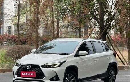 Toyota Yaris XP150 рестайлинг, 2022 год, 1 245 007 рублей, 1 фотография