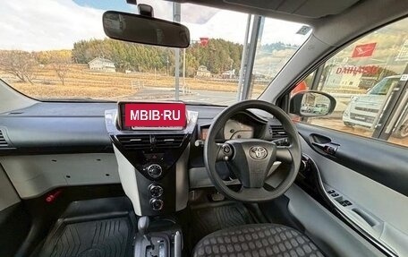 Toyota iQ, 2015 год, 16 фотография