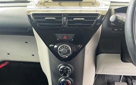 Toyota iQ, 2015 год, 20 фотография