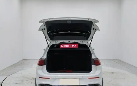 Volkswagen Golf VIII, 2022 год, 1 500 000 рублей, 7 фотография