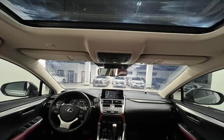 Lexus NX I, 2021 год, 2 900 000 рублей, 9 фотография