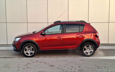 Renault Sandero II рестайлинг, 2021 год, 1 150 000 рублей, 2 фотография