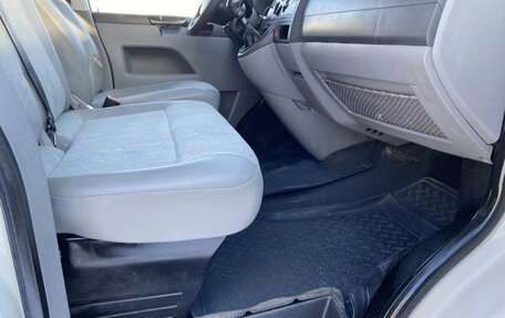 Volkswagen Transporter T5 рестайлинг, 2008 год, 1 380 000 рублей, 12 фотография