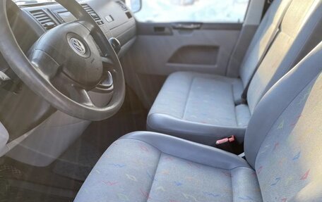 Volkswagen Transporter T5 рестайлинг, 2008 год, 1 380 000 рублей, 16 фотография