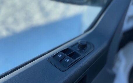 Volkswagen Transporter T5 рестайлинг, 2008 год, 1 380 000 рублей, 17 фотография