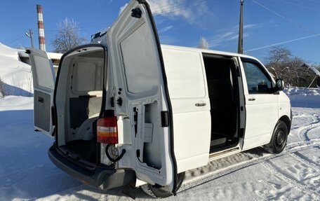 Volkswagen Transporter T5 рестайлинг, 2008 год, 1 380 000 рублей, 28 фотография